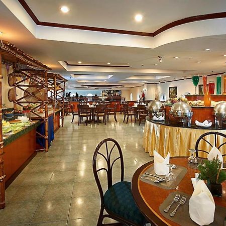 Berjaya Makati Hotel Makati City Dış mekan fotoğraf